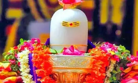 हर-हर महादेव : आज है सावन का पहला सोमवार…. जानें पूजा- विधि, महत्व और सामग्री की पूरी लिस्ट…