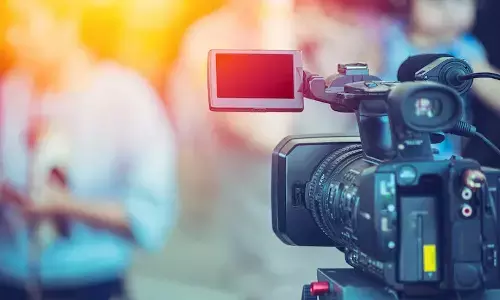 ब्रेकिंग : रेंजर से सवा करोड़ की वसूली करते पत्रकार और महिला मित्र पकड़ाये…. 95 लाख से ज्यादा की रकम ले भी चुके थे, अंतिम किश्त लेने पहुंचे थे…..CBI जांच के नाम पर चल रही थी ब्लैकमेलिंग