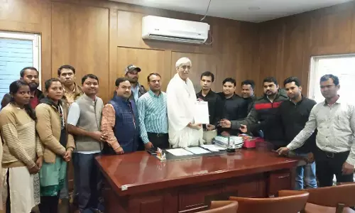 हरियाणा कर्मचारियों के कैशलेस मेडिकल सुविधा लागू…. छत्तीसगढ़ में भी सर्व शिक्षक संघ कैशलेस मेडिकल सुविधा की मांग को लेकर चला रहा है अभियान…..शुरू हुआ लाखों कर्मचारियों को मिलेगा लाभ