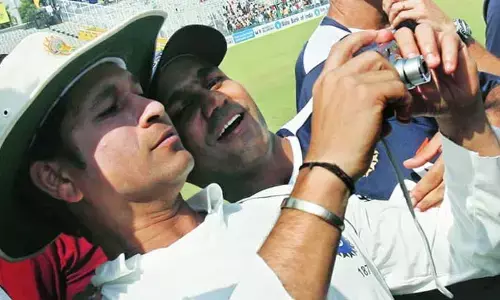 जब सचिन तेंदुलकर ने वीरेंदर सेहवाग  से कहा- ‘बल्ले से पीटूंगा’, जानिए दिलचस्प किस्सा….