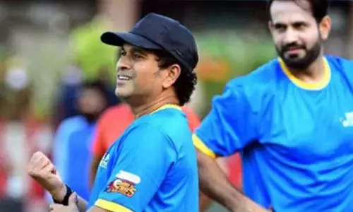 रोड सेफ्टी क्रिकेट : युवराज-प्रज्ञान की घूमती गेंदों ने बांग्लादेशियों पर ढाया कहर… पूरी टीम 109 पर ढेर…. 9 विकेट तो सिर्फ 50 रन पर गिरे