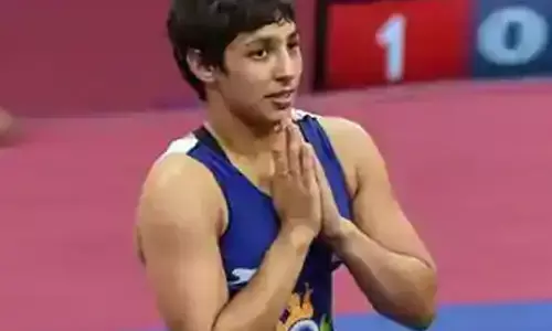 Tokyo Olympics: पहलवान अंशु मलिक मां-बाप का आशीर्वाद लेने को वापस लौटेंगी भारत………….