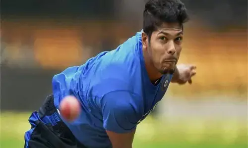 IPL 2021: उमेश यादव ने प्रैक्टिस मैच में एक हाथ से पकड़ा जोरदार कैच, VIDEO वायरल