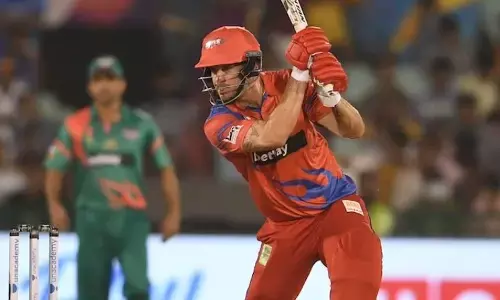 रोड सेफ्टी क्रिकेट : भारत को जीत के लिए 189 रन का टारगेट…..पीटरसन का 37 गेंद पर धमाकेदार 75 रन…..सबसे तेज अर्द्धशतक का बनाया रिकार्ड…भारत ने जमकर टपकाये कैच, युसूफ ने सबसे ज्यादा लिये विकेट