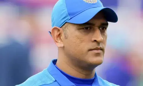 महेंद्र सिंह धोनी के माता-पिता कोरोना पॉजिटिव, रांची के प्राइवेट अस्पताल में हुऐ भर्ती चल रहा है इलाज…….