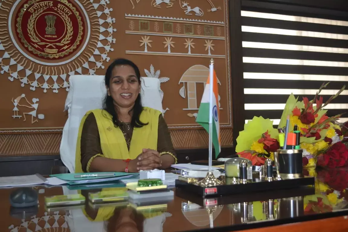 Dhamtari News: सपने ऐसे हों, जो रात को सोने ना दे, कलेक्टर नम्रता गांधी ने जिले के 10 स्कूलों के 20 विद्यार्थियों से की रू-ब-रू चर्चा