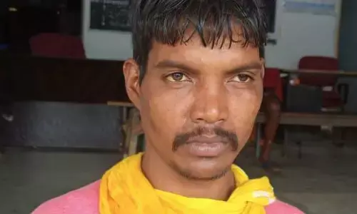 शराबी बेटे ने माँ की ईंट और लकड़ी से की हत्या : शराब के नशे में धुत्त कलयुगी बेटे ने ईंट और लकड़ी से पीट माँ को मार शव को खाद के गड्डे में दबाया