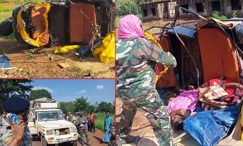 CG दर्दनाक हादसा : चार महिलाओं की भीषण सड़क हादसे में मौत, 3 की हालत गंभीर…. बाजार आ रही थी ऑटो से, रास्ते में ही पिकप से हुई जोरदार भिड़ंत