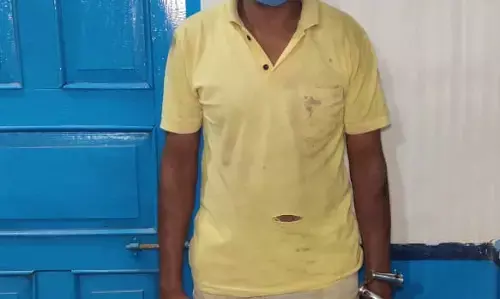 शर्मनाकः पिता ने बेटी से किया रेप, मां ने थाने पहुंचकर पति के खिलाफ करायी एफआईआर…आरोपी गिरफ्तार