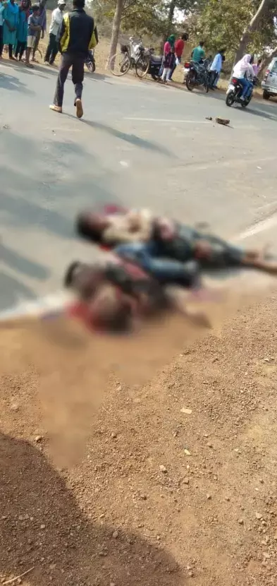 तीन की मौत, दर्दनाक सड़क हादसे में जायलो कार ने बाइक को ठोका, तीन की मौके पर ही मौत…हादसे के बाद वीभत्स हालत में सड़क पर बिखरी लाशे…. 