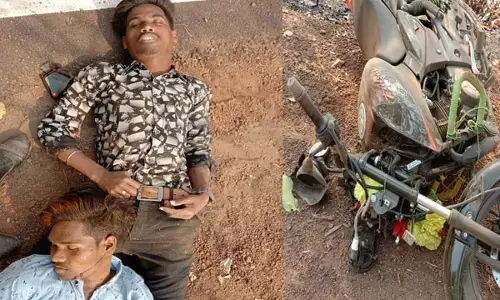 शादी में जा रहे दो युवक की मौत, एक बाइक में सवार हो कर तीन युवक निकले थे शादी के कार्यक्रम में शामिल होने… तभी हुआ हादसा…