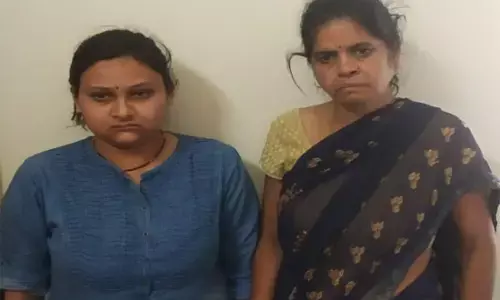 मां बेटी का ये गिरोह पलक झपकते ही पार कर देता था लाखों के जेवरात, पुलिस ने कानपुर से किया गिरफ्तार… एक अब भी फरार