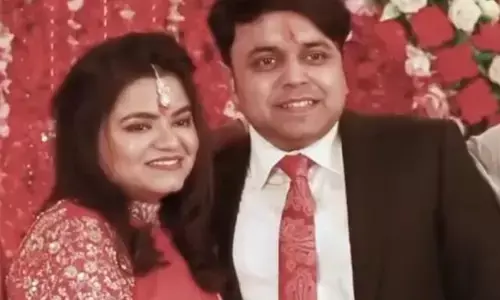 दो भाइयों की मौत: सेल्फी के शौक ने इंजीनियर और उसके भाई की ले ली जान….एक माह पहले हुई थी शादी, पत्नी और छोटे भाई-बहन के साथ आया था जलप्रपात पिकनिक मनाने… तभी हुआ हादसा