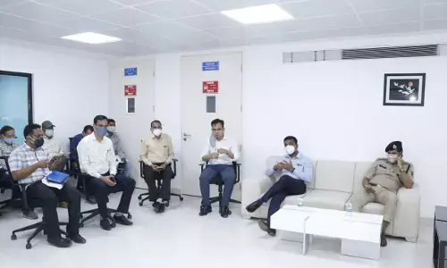 कलेक्टर और SSP ने ली अधिकारियों की बैठक, नियमानुसार शत प्रतिशत टीकाकरण सुनिश्चित करने के निर्देश