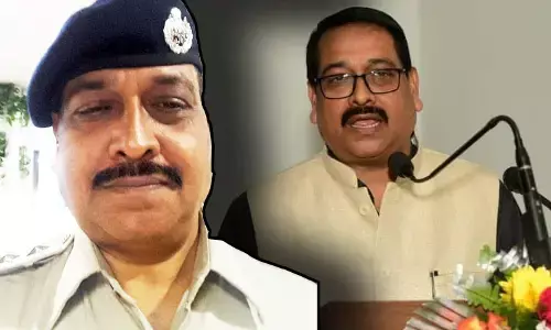 DSP की मौत : …बिटिया कर रही थी गुहार- “प्लीज पापा के लिए सबकोई प्रे करो, उन्हें कुछ नहीं होना चाहिये”…..महामृत्युंजय जाप भी चल रहा था….लेकिन नियति का दिल नहीं पसीजा…..कोरोना से हुई मौत के बाद DSP के घर चित्कार से लोगों की आंखे हुई नम