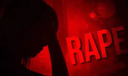 कोरोना संक्रमित महिला से गैंगरेप, बेटी ने फेसबुक पर डाला वीडियो…. बताई आपबीती