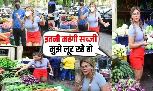 सब्जी वाले से राखी सावंत का दिलचस्प मोल भाव, मास्क ना पहनने वालों से बोलीं- ‘जूली मूली से मारेगी’