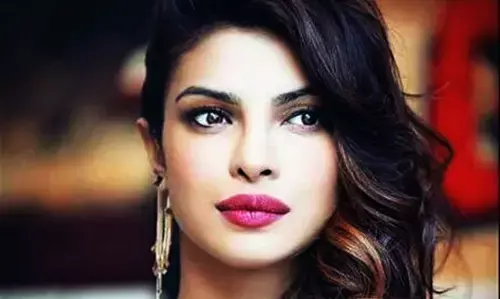 गजब की है प्रियंका चोपड़ा की नाक की कहानी…..लोग कहने लगे थे, ये प्रियंका नहीं है प्लास्टिक चोपड़ा…..खुद बतायी एक्ट्रेस ने किस्सा