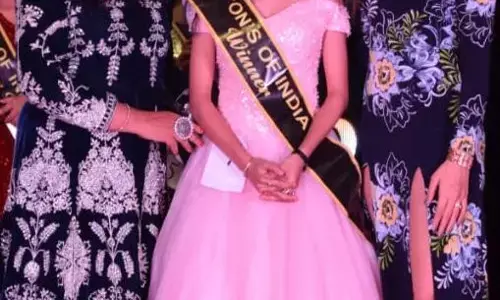 अंजली शर्मा ने जीता मिस ब्यूटी आइकन ऑफ इंडिया का खिताब