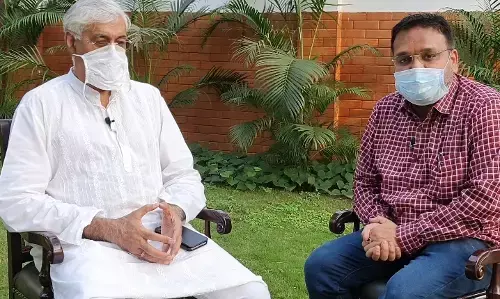 NPG से बोले मंत्री सिंहदेव “कोरोना का छत्तीसगढ़ में मिला स्टेन को केंद्र और वैज्ञानिकों ने अब तक खतरनाक नहीं बताया है.. वेव है..अधिकतम वैक्सीनेशन और सावधानी ही उपचार”