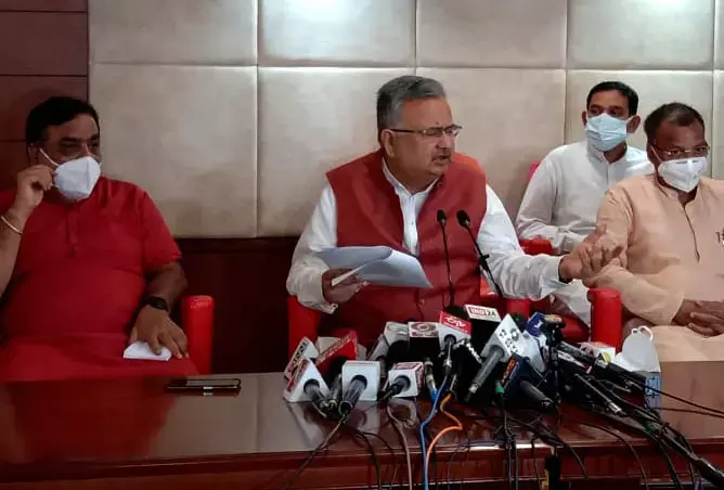 राजधानी में मुख्यमन्त्री ने दी करोड़ों की सौगात, पूर्व मुख्यमन्त्री बोले- पैसे भाजपा शासनकाल में दिये गए थे…. कांग्रेस ने किया पलटवार