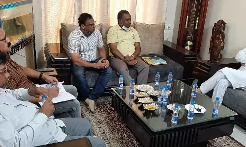 बिजली गुल की शिकायतों को लेकर विधायक शैलेश ने की अधिकारियों से चर्चा…कहा- जनता की समस्या का तत्काल निराकरण करें…