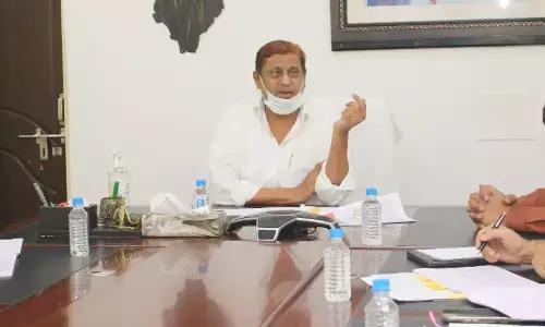 डीएफओ को नोटिस:  खदानों में शर्तों के पालन के संबंध में सही जानकारी नहीं दे पाये DFO, मंत्री ने नाराजगी जाहिर करते हुए कारण बताओ नोटिस जारी करने के दिए निर्देश 