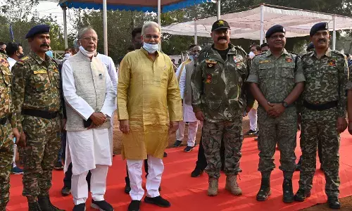 VIDEO …जब गृहमंत्री ने मंच से चीफ सिकरेट्री से कहा- “अब आप ACS फाइनेंस नहीं, चीफ सिकरेट्री है, हमारा बजट बढ़ाईये”…. पुलिस बल की कमी होने की भी बात कही..