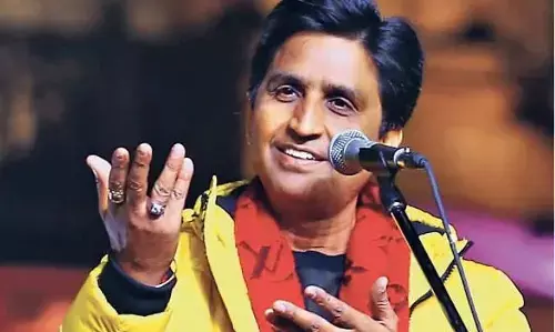 VIDEO : मशहूर कवि कुमार विश्वास कर रहे हैं बॉलीवुड में डेब्यू…..इस फिल्म से फिल्मों में रख रहे हैं कदम