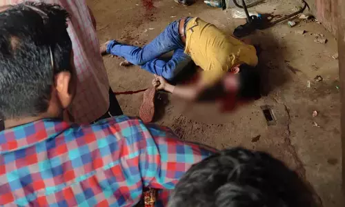 CG-कांग्रेस नेता के भतीजे की हत्या: दिनदहाड़े दुकान में घुसकर आरोपी ने व्यापारी को उतारा मौत के घाट….वारदात के बाद इलाके में फैली सनसनी