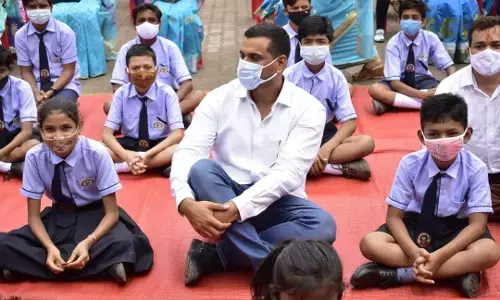 बेसहारों का सहारा बनी भूपेश सरकार, दुर्ग जिले के 867 बच्चों के पढ़ाने का उठाया जिम्मा…. विधायक देवेंद्र यादव बोले- कोराेना काल में जिन बच्चों के माता-पिता का निधन हो गया, उन्हें सरकार पढ़ाएगी, अभी भी कर सकते हैं आवेदन