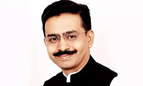 सांसद की कोरोना से मौत : कोरोना पॉजेटिव सांसद का अस्पताल में चल रहा था इलाज…..अस्पताल में छुट्टी से पहले बिगड़ गयी थी तबीयत, वेंटिलेटर पर रखना पड़ा था