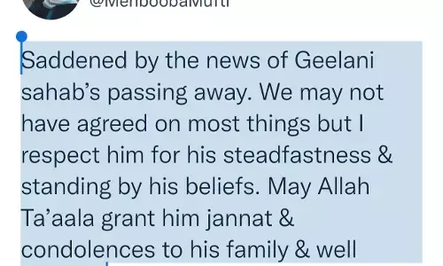 अलगाववादी नेता गिलानी की मौत : महबूबा मुफ़्ती ने ट्वीट कर दी जानकारी…लिखा  ”मौत से दुखी, मगर उनकी ज़्यादातर बातों से सहमत नहीं”