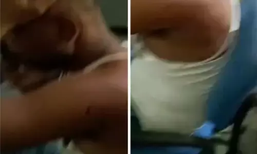 कांग्रेस नेता की दबंगई: कमीशन नहीं देने पर स्कूल में घुसकर शिक्षक को बेदम पीटा…तोड़फोड़ भी की, FIR दर्ज