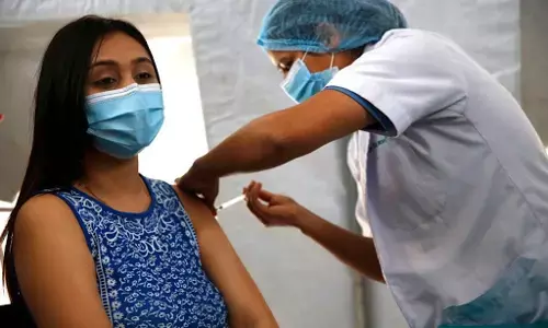 वैक्सीनेशन में भारत अमेरिका से आगे….चीन से अभी भी बहुत पीछे है इंडिया…दी जा चुकी हैं 32.36 करोड़ डोज़…