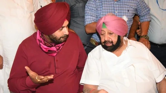 कैप्टन अमरिंदर का हटना तय…आलाकमान ने किया इशारा, कैप्टन ने सोनिया गांधी को पत्र लिख बिना उन्हें बताए विधायक दल की बैठक बुलाने पर जताई नाराजगी, लिखा…इस तरह हटाना उनका अपमान होगा कैप्टन अमरिंदर का हटना तय…आलाकमान ने किया इशारा, कैप्टन ने सोनिया गांधी को पत्र लिख बिना उन्हें बताए विधायक दल की बैठक बुलाने पर जताई नाराजगी, लिखा…इस तरह हटाना उनका अपमान होगा