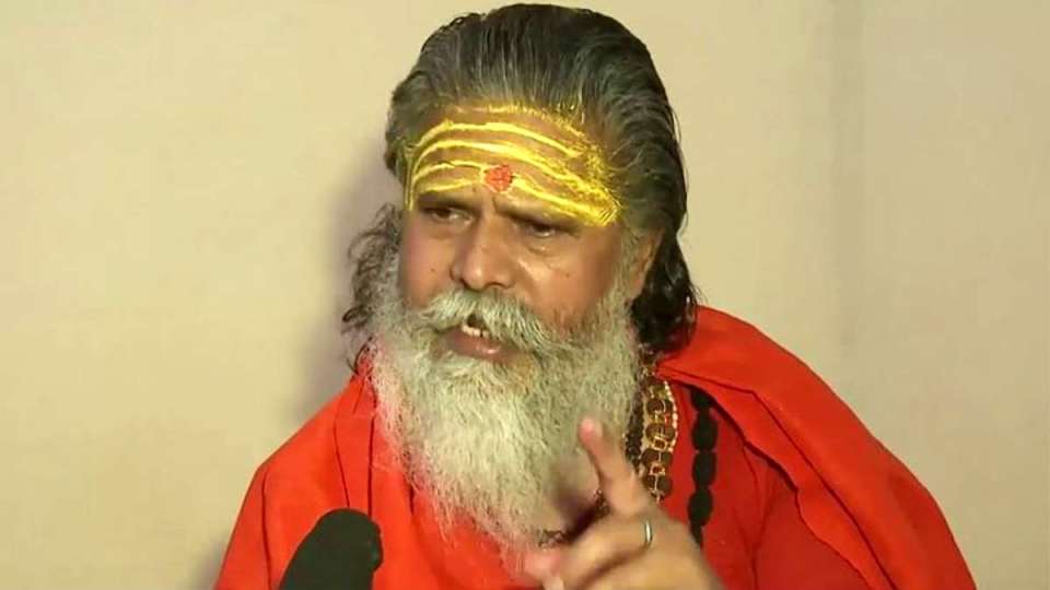 बड़ा खुलासाः महंत नरेंद्र गिरी की सुसाइड नोट में बड़ा खुलासा….लड़की के साथ गलत फोटो बनाकर ब्लैकमेल कर रहा था शिष्य आनंद गिरी, सुसाइड नोट में महंत ने लिखा, मेरे आत्महत्या के लिए जिम्मेदार लोगों पर कार्रवाई की जाए बड़ा खुलासाः महंत नरेंद्र गिरी की सुसाइड नोट में बड़ा खुलासा….लड़की के साथ गलत फोटो बनाकर ब्लैकमेल कर रहा था शिष्य आनंद गिरी, सुसाइड नोट में महंत ने लिखा, मेरे आत्महत्या के लिए जिम्मेदार लोगों पर कार्रवाई की जाए
